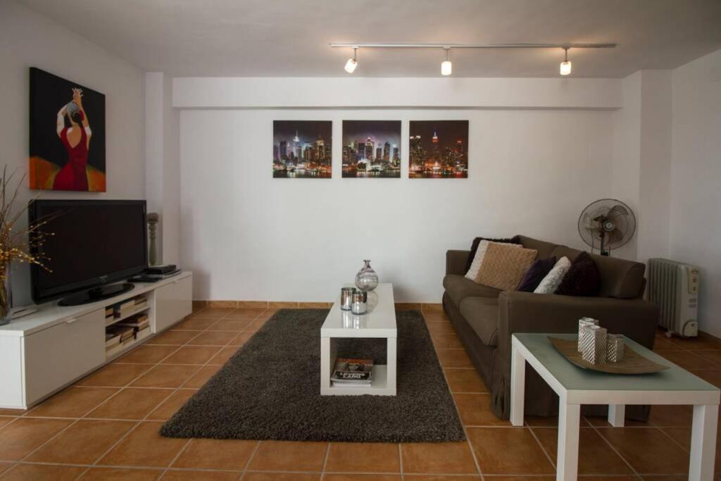 Oden 6 Apartment Алтеа Екстериор снимка